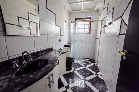 Casa para alugar com 260m², 5 quartos e 2 vagasBanheiro