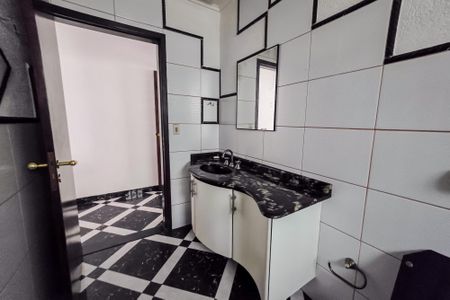 Casa para alugar com 260m², 5 quartos e 2 vagasBanheiro