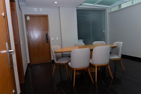 Apartamento para alugar com 284m², 4 quartos e 4 vagasÁrea externa