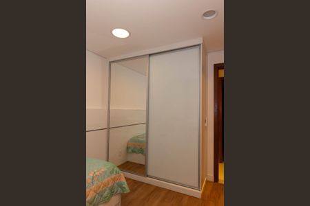 Quarto de apartamento para alugar com 4 quartos, 284m² em Castelo, Belo Horizonte