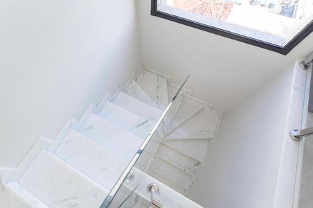 Apartamento à venda com 264m², 4 quartos e 3 vagasEscada