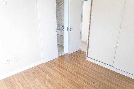 Apartamento à venda com 264m², 4 quartos e 3 vagasQuarto 3 / semi-suite