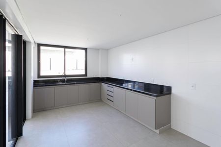 Apartamento à venda com 264m², 4 quartos e 3 vagasCozinha
