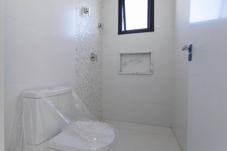 Apartamento à venda com 264m², 4 quartos e 3 vagasBanheiro das suítes 1 e 2 