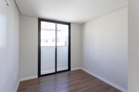 Apartamento à venda com 264m², 4 quartos e 3 vagasSuíte 1