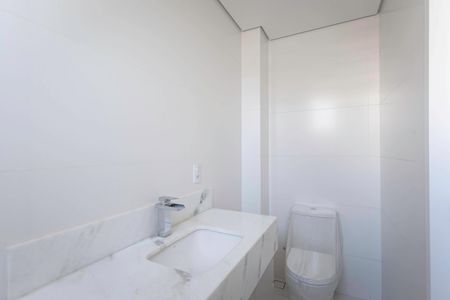 Apartamento à venda com 264m², 4 quartos e 3 vagasBanheiro da suíte 3