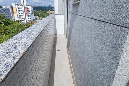 Apartamento à venda com 264m², 4 quartos e 3 vagasVaranda