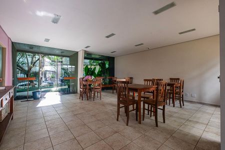 Apartamento à venda com 95m², 2 quartos e 2 vagasSalão de Festas