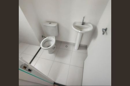 Banheiro de apartamento para alugar com 1 quarto, 30m² em Brás, São Paulo