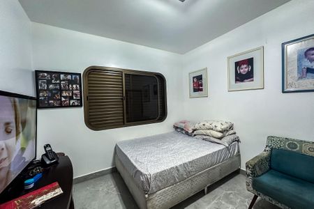 Apartamento para alugar com 253m², 5 quartos e 3 vagasQuarto