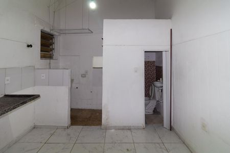 Cozinha de casa para alugar com 1 quarto, 75m² em Vila Alpina, São Paulo