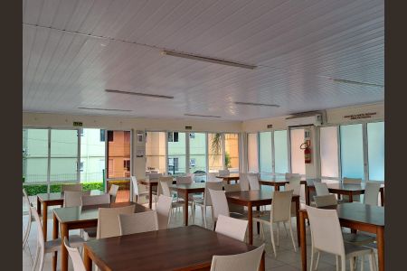 Apartamento à venda com 43m², 2 quartos e 1 vagaÁrea Comum - Salão de Festas