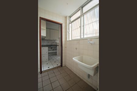 Apartamento para alugar com 72m², 3 quartos e 1 vagaÁrea de Serviço