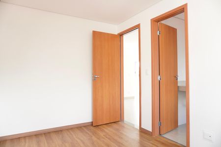 Suíte  de apartamento para alugar com 2 quartos, 69m² em Funcionários, Belo Horizonte