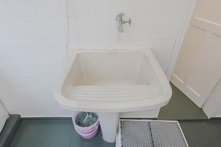 Apartamento para alugar com 76m², 2 quartos e sem vagaÁrea de Serviço