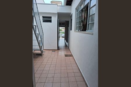 Casa para alugar com 120m², 2 quartos e 2 vagas Casa para alugar com 120m², 2 quartos e 2 vagasÁrea externa