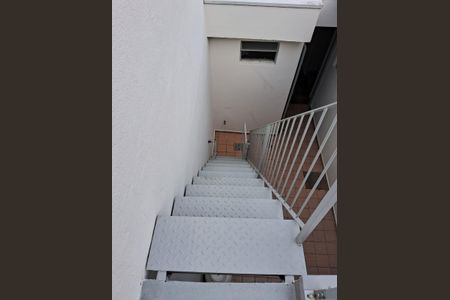 Casa para alugar com 120m², 2 quartos e 2 vagas Casa para alugar com 120m², 2 quartos e 2 vagasÁrea externa