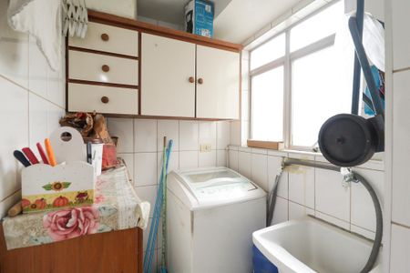 Apartamento à venda com 55m², 2 quartos e 1 vagaCozinha e Área de Serviço