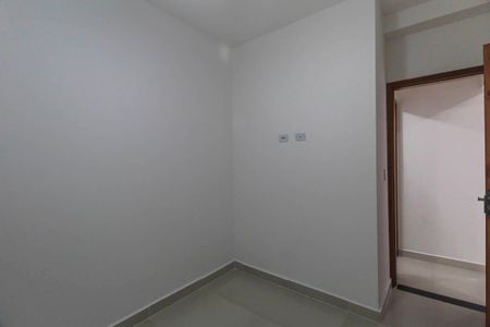 Quarto 1 de apartamento para alugar com 2 quartos, 45m² em Vila Santa Isabel, São Paulo