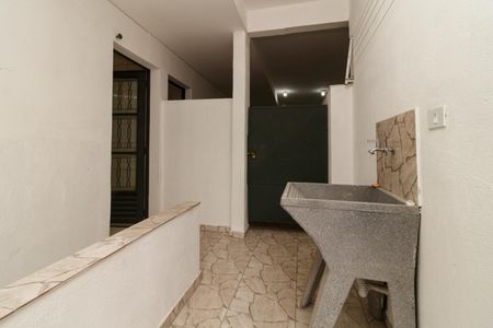 Casa para alugar com 40m², 1 quarto e 1 vagaÁrea de Serviço