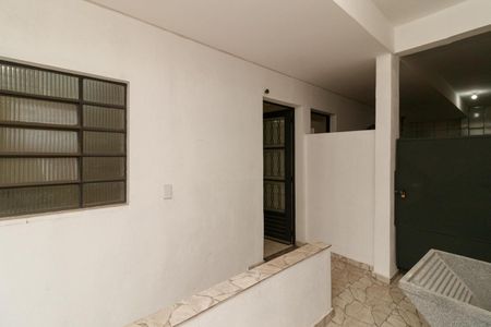 Casa para alugar com 40m², 1 quarto e 1 vagaÁrea de Serviço