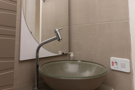 Apartamento à venda com 40m², 1 quarto e sem vagaBanheiro