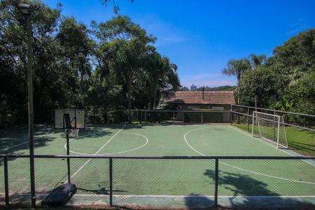 Casa de condomínio à venda com 496m², 5 quartos e 4 vagas Casa de condomínio à venda com 496m², 5 quartos e 4 vagasQuadra