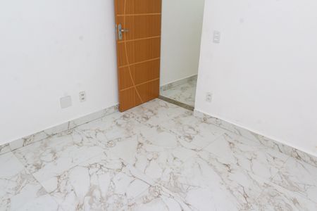Casa para alugar com 55m², 2 quartos e 1 vaga Casa para alugar com 55m², 2 quartos e 1 vagaQuarto 2