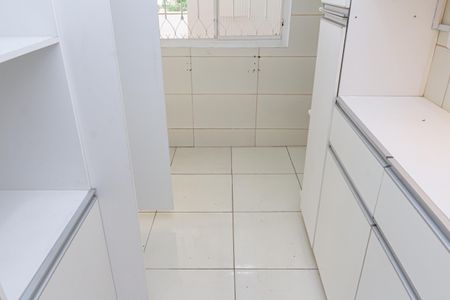 Casa para alugar com 55m², 2 quartos e 1 vaga Casa para alugar com 55m², 2 quartos e 1 vagaCozinha