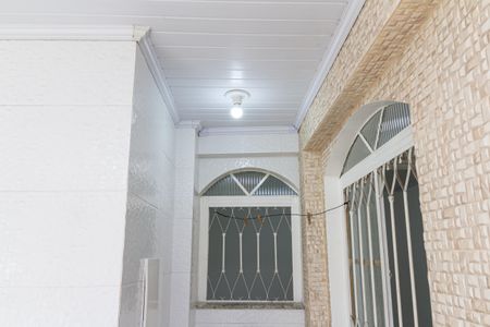 Casa para alugar com 55m², 2 quartos e 1 vaga Casa para alugar com 55m², 2 quartos e 1 vagaÁrea de Serviço