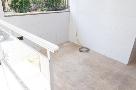 Casa para alugar com 55m², 2 quartos e 1 vaga Casa para alugar com 55m², 2 quartos e 1 vagaVaranda