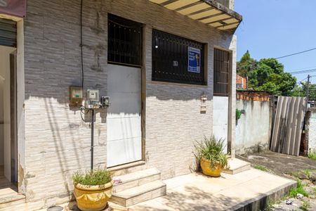 Casa para alugar com 55m², 2 quartos e 1 vaga Casa para alugar com 55m², 2 quartos e 1 vagaFachada