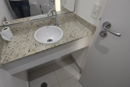 Apartamento para alugar com 75m², 2 quartos e 2 vagasLavabo