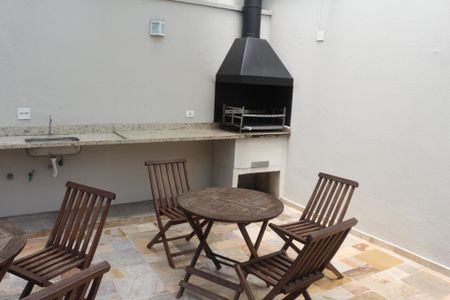 Apartamento para alugar com 75m², 2 quartos e 2 vagasÁrea comum - Churrasqueira