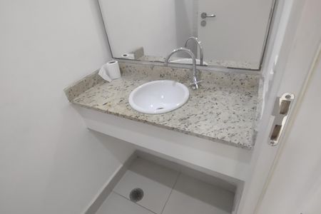 Apartamento para alugar com 75m², 2 quartos e 2 vagasLavabo