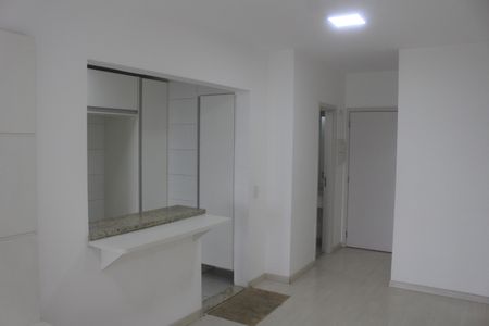 Apartamento para alugar com 75m², 2 quartos e 2 vagasSala