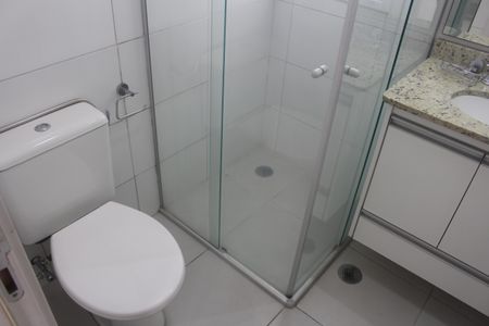 Apartamento para alugar com 75m², 2 quartos e 2 vagasBanheiro da Suíte 1