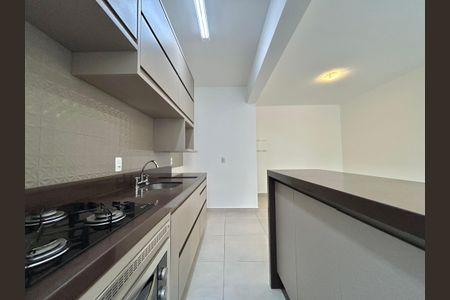 Apartamento para alugar com 66m², 2 quartos e 2 vagas Apartamento para alugar com 66m², 2 quartos e 2 vagasCozinha