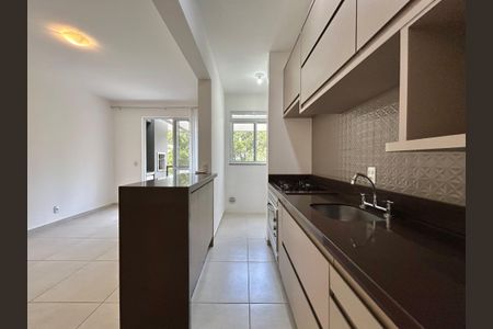 Apartamento para alugar com 66m², 2 quartos e 2 vagas Apartamento para alugar com 66m², 2 quartos e 2 vagasCozinha