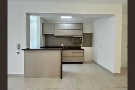 Apartamento para alugar com 66m², 2 quartos e 2 vagas Apartamento para alugar com 66m², 2 quartos e 2 vagasCozinha