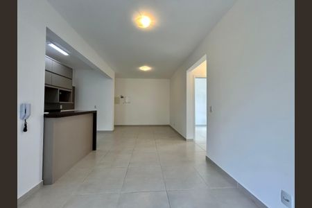 Apartamento para alugar com 66m², 2 quartos e 2 vagas Apartamento para alugar com 66m², 2 quartos e 2 vagasSala