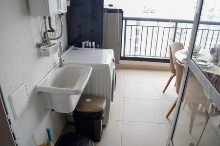 Apartamento para alugar com 65m², 2 quartos e 1 vaga