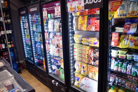 Apartamento para alugar com 65m², 2 quartos e 1 vaga