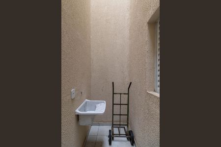 Área de Serviço de apartamento para alugar com 2 quartos, 45m² em Vila Ré, São Paulo