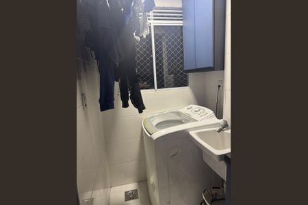 Área de serviço de apartamento para alugar com 1 quarto, 51m² em Jardim Vista Alegre, Embu das Artes