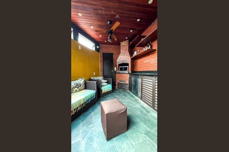 Casa à venda com 324m², 4 quartos e 4 vagasÁrea Comum