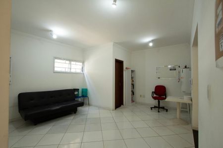 Apartamento para alugar com 64m², 2 quartos e 1 vaga