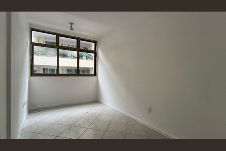 Apartamento à venda com 82m², 3 quartos e 2 vagasQuarto 1