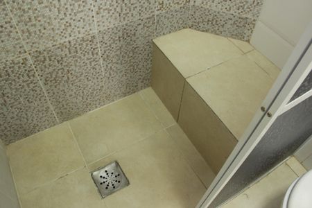 Banheiro de apartamento para alugar com 1 quarto, 50m² em Marapé, Santos