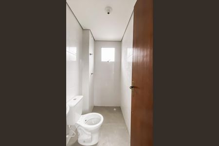 Banheiro de apartamento para alugar com 2 quartos, 37m² em Vila Costa Melo, São Paulo